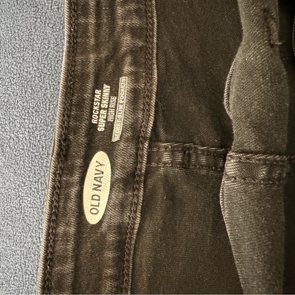 Old Navy Rockstar Jeans - Picture 3 of 4